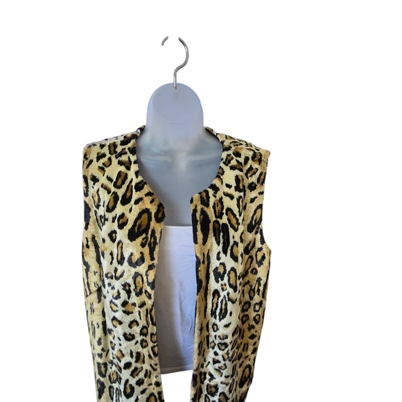 Chico's Leopard Print Vest - Picture 4 of 9